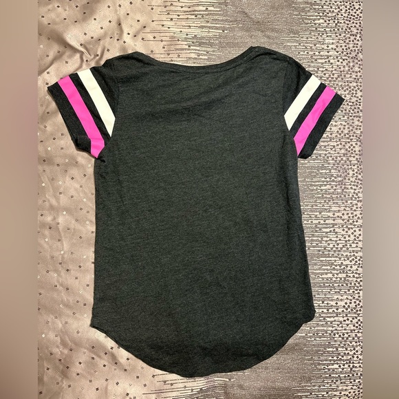 Cancer Cure Tee XS - Picture 3 of 5